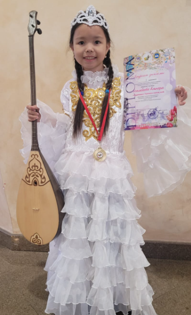 Исюмбаева Альнара завоевала 1 место  в "Халыкаралык конкурс жобасы - Международный проект конкурса"